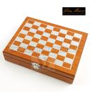 Obrázok 4. Don Marco Gentelo Likérka Šach Mat 8 Oz s 4 pohárikmi Set