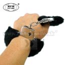 Plyšové putá MFH čierne HandCuffs Black Plush